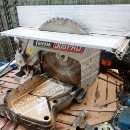 Herramientas para la tarima de exterior para una terraza en la intemperie