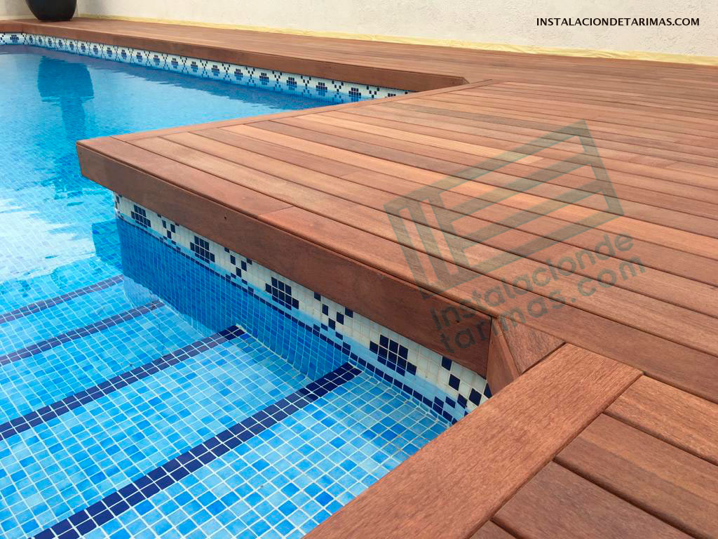 Tarima exterior de madera tropical de cumarú rojo