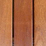 Muestra de tamaño grande de tarima exterior de elondo