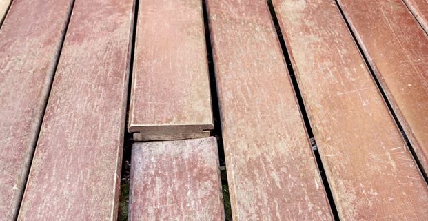 ¿Cómo distinguir los defectos de una instalación de tarima exterior exterior?