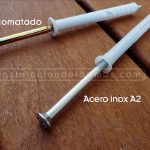 ¿Qué tipo de fijaciones empleamos para sujetar el rastrel, tacos con clavos de acero inoxidable o bicromatados?